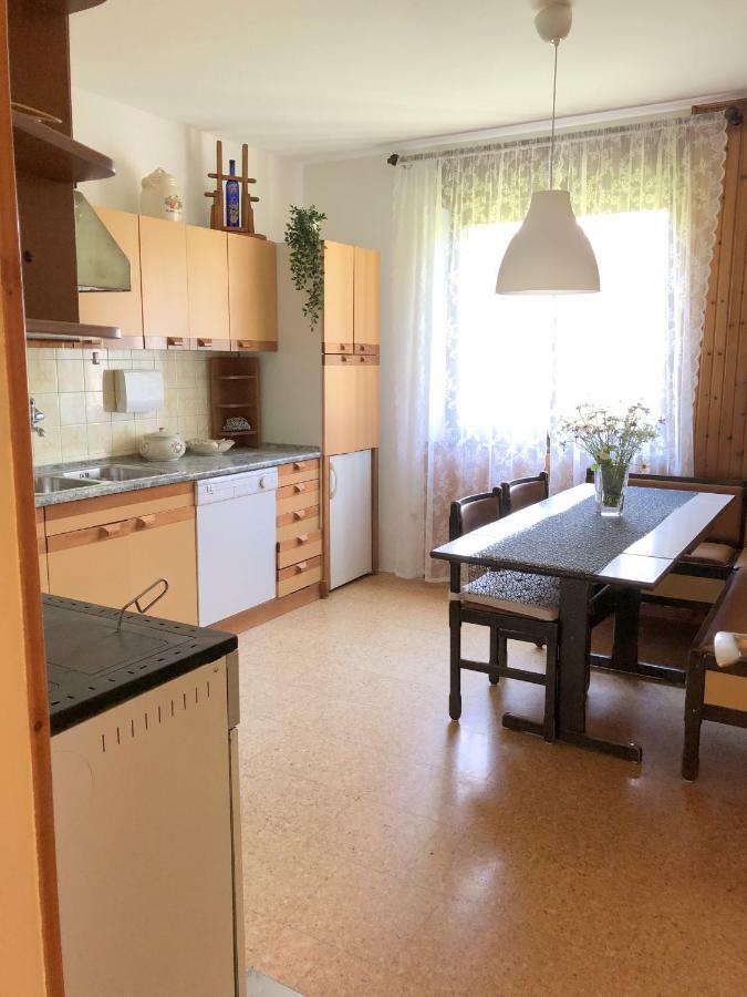 הוילה Vrata Pri Cepovanu מראה חיצוני תמונה